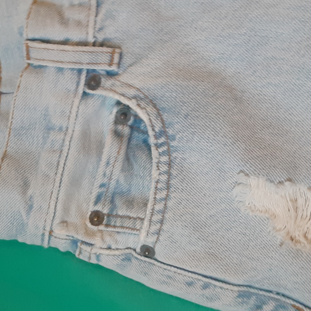 * CARMAR DISTRESSED BUTTON FLY JEANS SIZE 23 - Picture 4 of 14